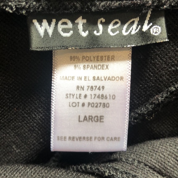 Wet Seal Black Skirt - Picture 2 of 4